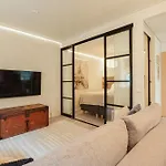 Time Hotel, Time To Art & Boutique فندق 5*