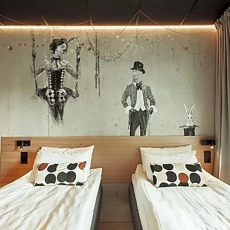 Time Hotel, Time To Art & Boutique 5* Jyväskylä
