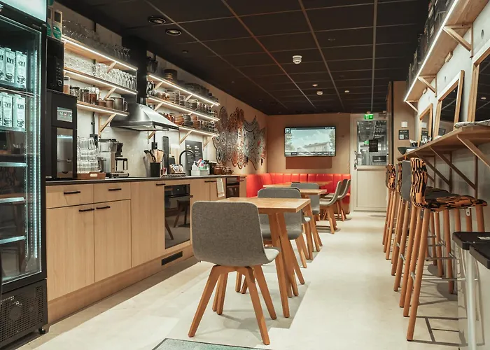 Time Hotel, Time To Art & Boutique מלון Jyväskylä